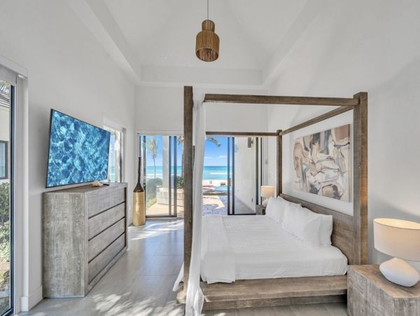 Luxurious Beach Villa in Bimini Bay - Your Ultimate Coastal Retreat